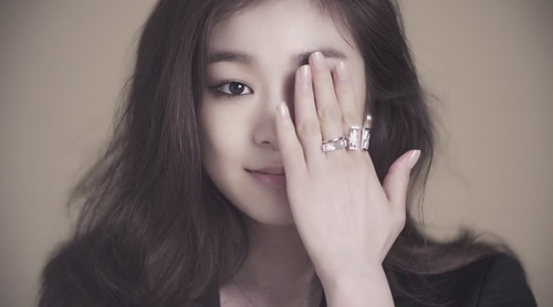  김연아 체육훈장 최고등급 청룡장 수상, 박태환은?