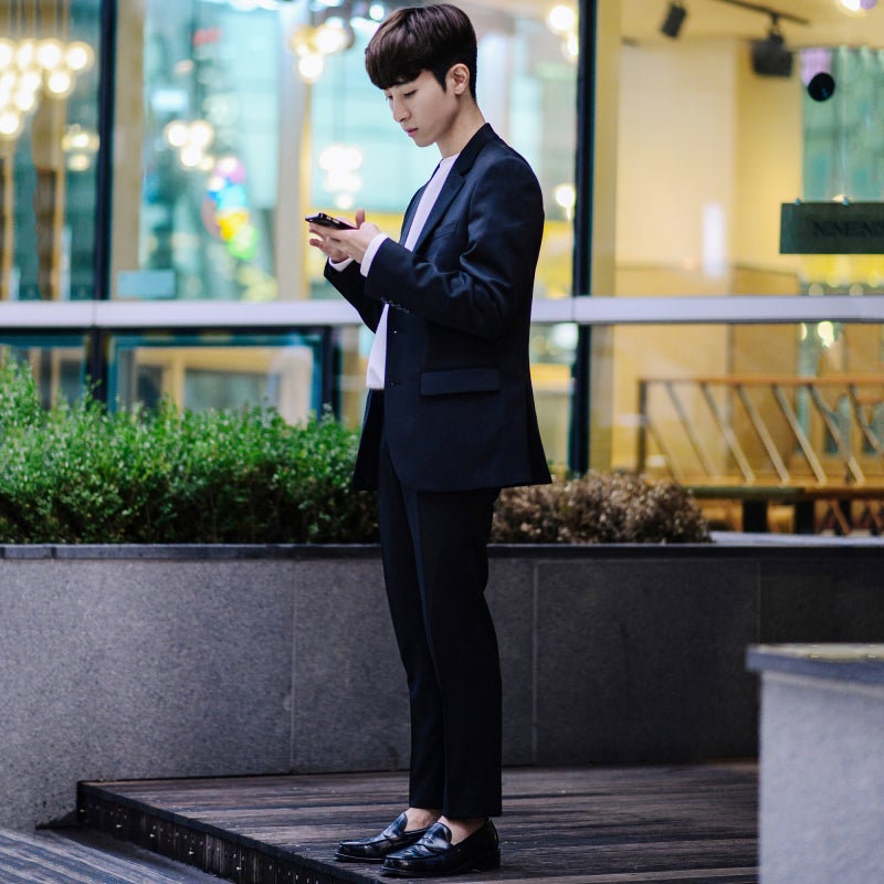 박보검 화보 속 TNGT 캐주얼 정장 코디
