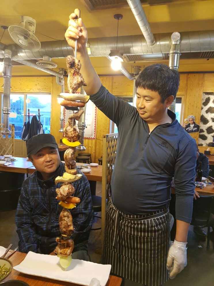 [제주맛집]오설록 근처 맛집 돌담집 흑돼지왕꼬치구이