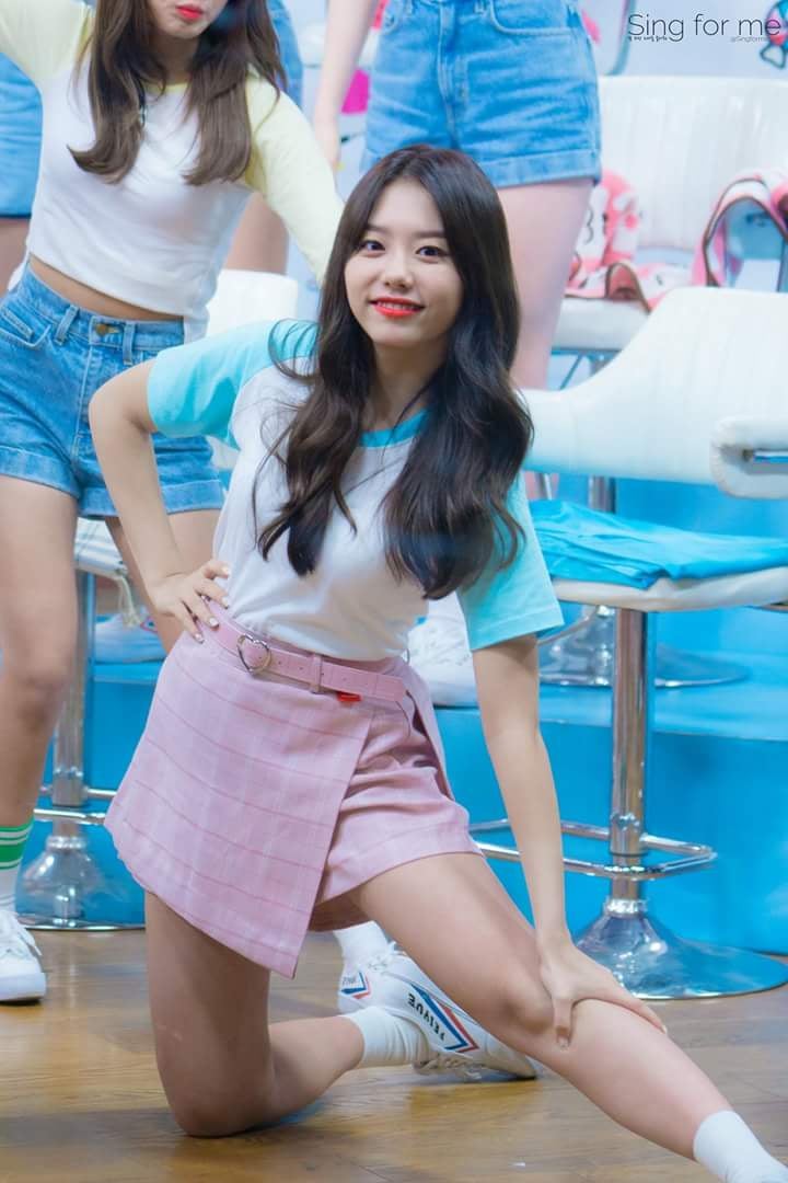 김소혜 사진/김소혜 움짤/김소혜 인스타그램/김소혜 앞머리/김소혜 배경화면/김소혜 고화질