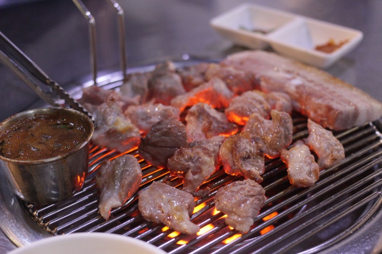  제주 밥집 - 돈사돈 본점