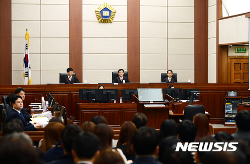  자격증없이 공인중개한 변호사, 1심 무죄 판결