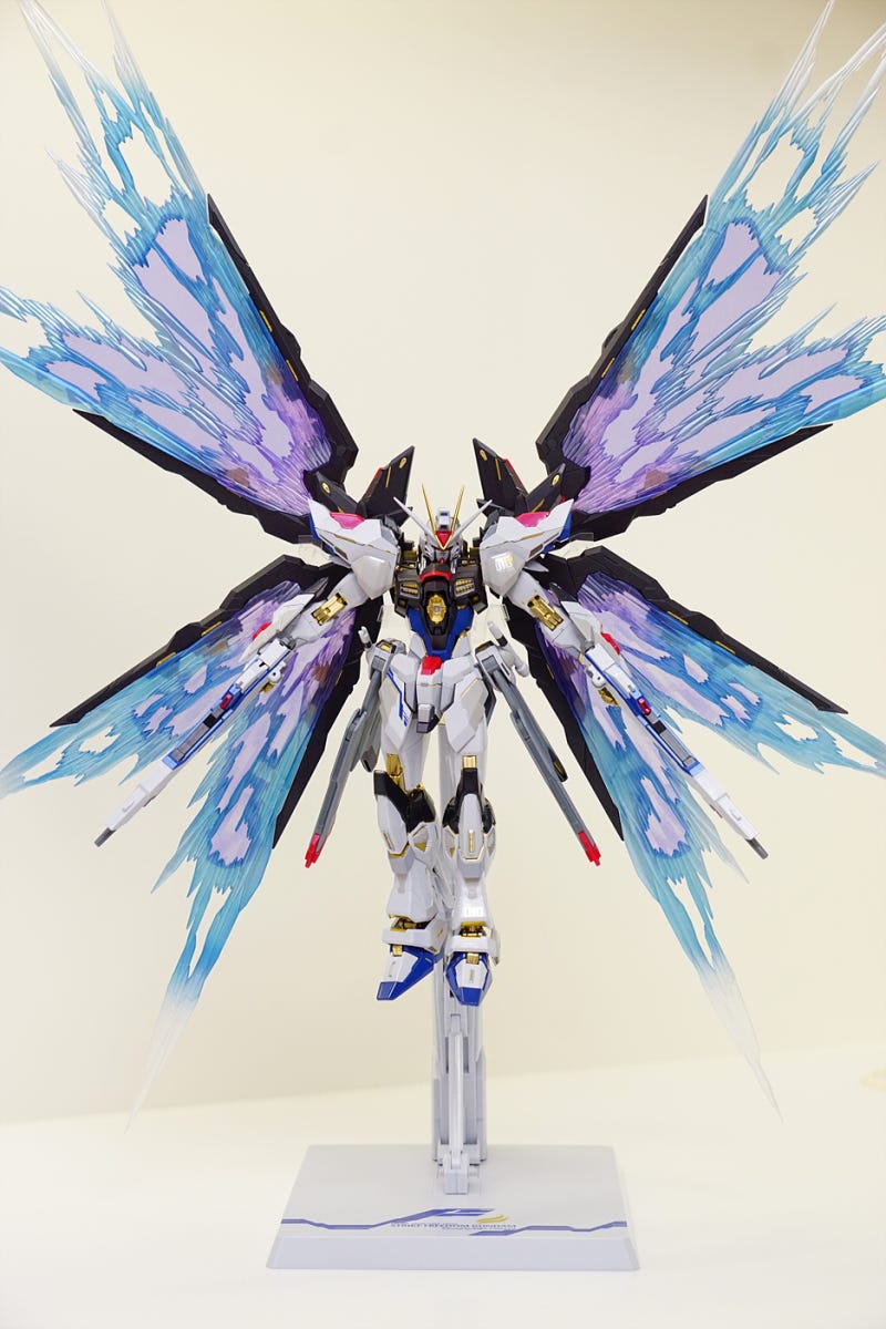 메탈빌드 스트라이크프리덤 빛의날개 : 네이버 블로그