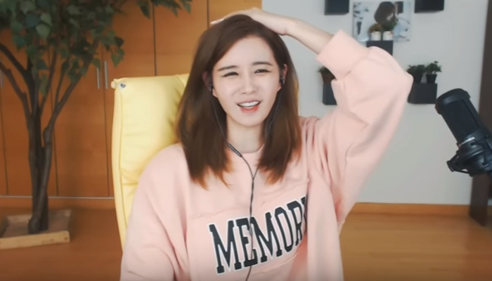 유명 여자 BJ 김이브 님에 대해서 유명 여자 BJ 김이브 님에 대해서