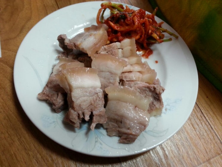  얼떨결에 김장했어요~ 김장엔 역시 수육!