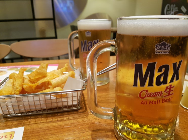  피곤함을 달래주는 치맥, 우리나라 연간 닭고기 소비량은 얼마일까?