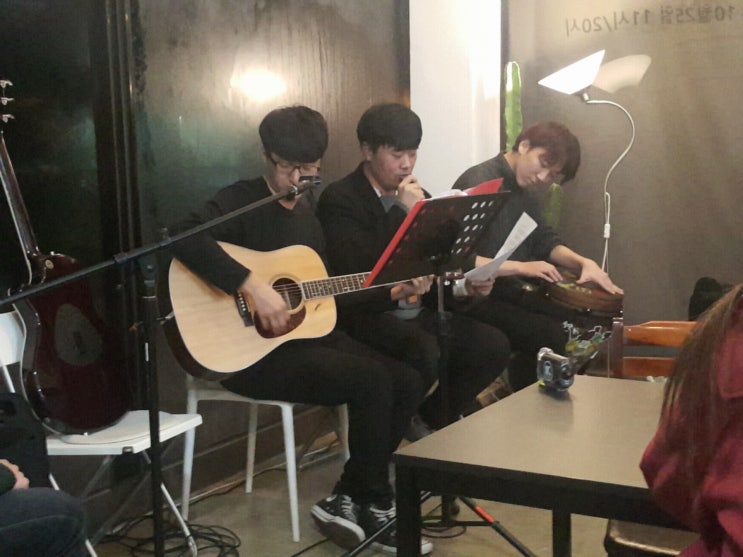  큰학년 널 사랑하지 않아 카페공연