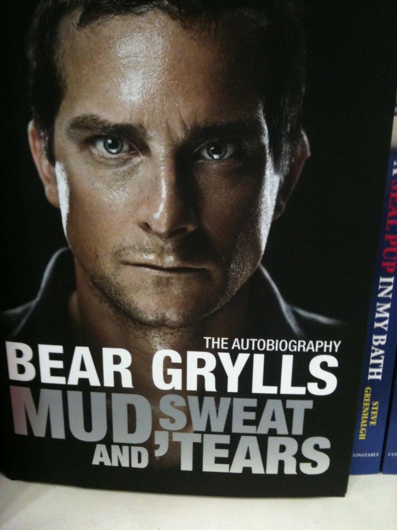 영국의 탐험가 베어 그릴스(Bear Grylls)-인간과 자연의 대결(Man vs Wild) : 네이버 블로그, image size:800x1066