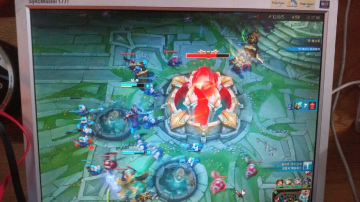  스카이레이크 i5 6500 8g hd530  으로  롤  데스트 내장그레픽 성능 익산 중고컴퓨터판매  sh정보