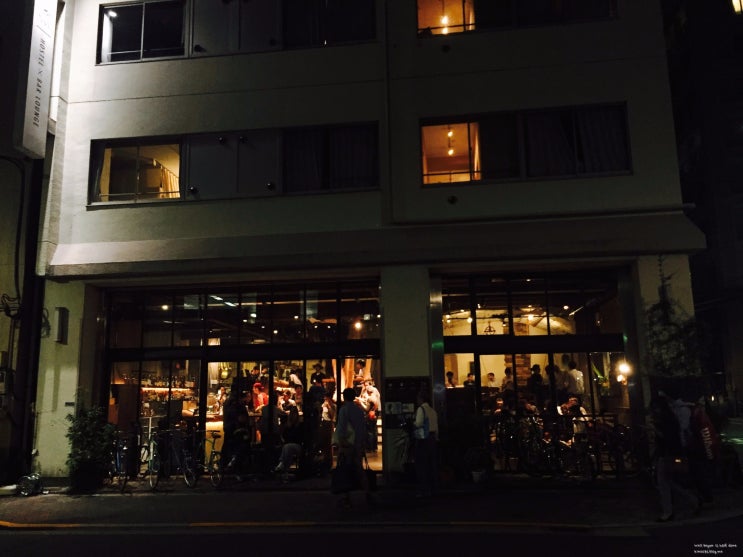  [도쿄] 2일째:) 다시 가고 싶은 Nui Hostel. 침대는 왜이리 좋아.