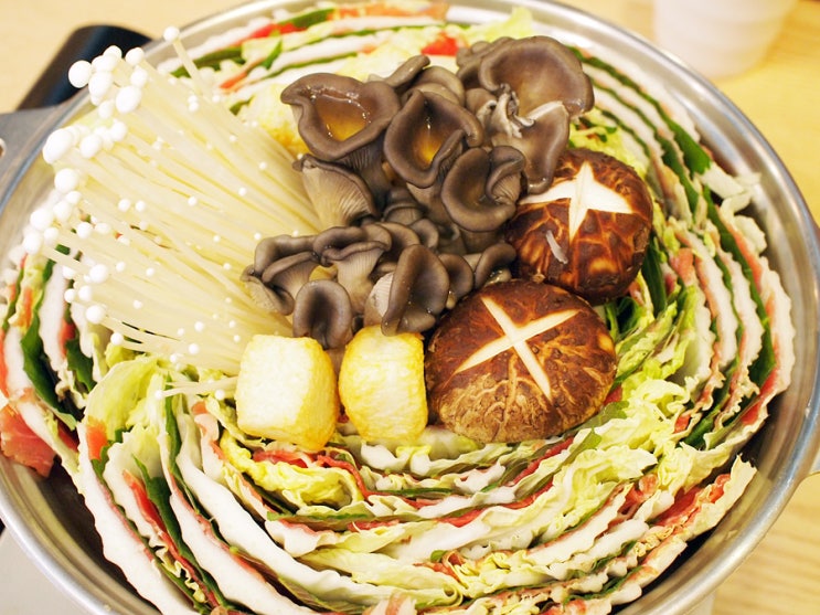  논현역 맛집, 나베나루에서 일본식 가정식 밀푀유나베를 맛보다!