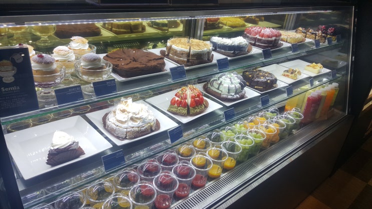  맛집이라 쓰고 밥집이라 읽는다 - 9. 코엑스 카페 FIKA