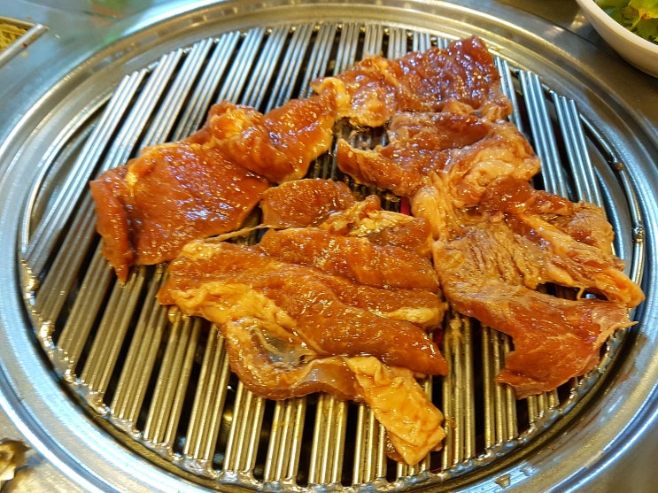  서울 미근동/서대문역 '통술집' 돼지갈비, 김치찌개