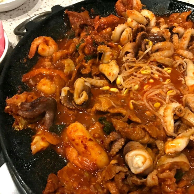  [홍대 맛집] 강철판 삼겹살+대창/새우+쭈꾸미!