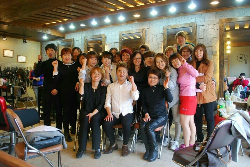 아이롱펌 포항세미나 전국에서 문덕 찰리채플린미용실로