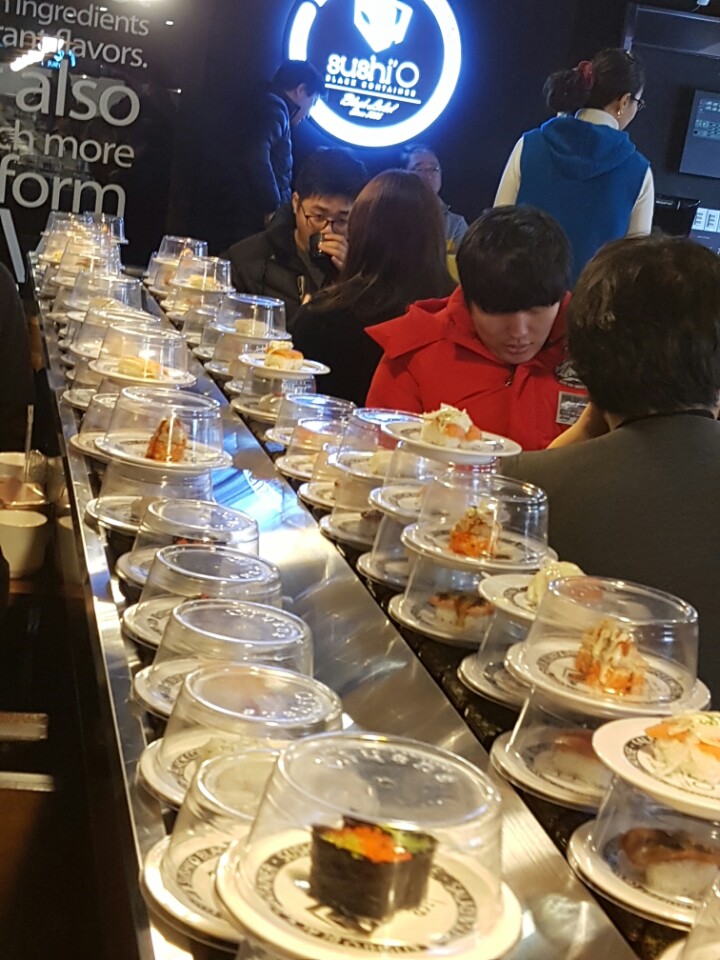  건대역맛집  무제한 회전초밥 객관적인 평가.