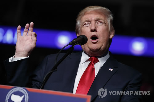 <b>트럼프</b>, 또 오바마 <b>맹공</b> "선동적 발언 참아왔는데…"