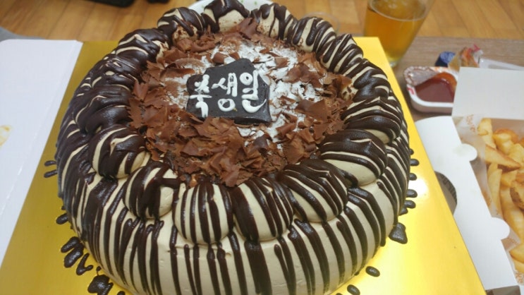  12월 30일은 예뜌리 생일이에요!