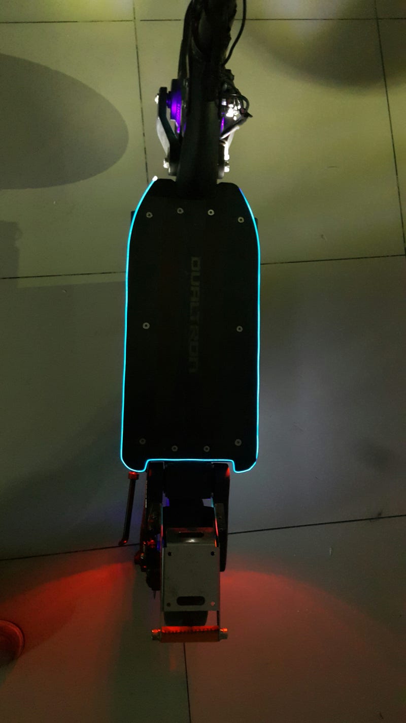 듀얼트론 카본수전사 & EL 와이어 연예인전동킥보드튜닝 미니모터스강남 , 미니모터스강동 : 네이버 블로그