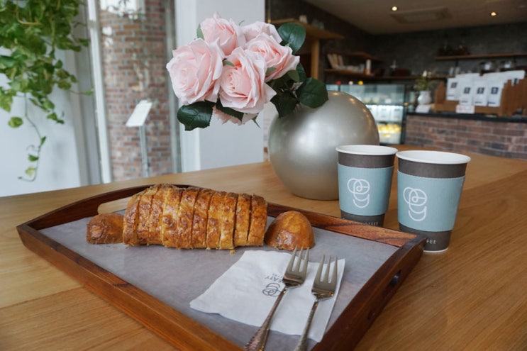 이천 카페 추천, 인생 마늘바게트를 만난 그레이티 커피 GREATY COFFEE 이천 카페 추천, 인생 마늘바게트를 만난 그레이티 커피 GREATY COFFEE