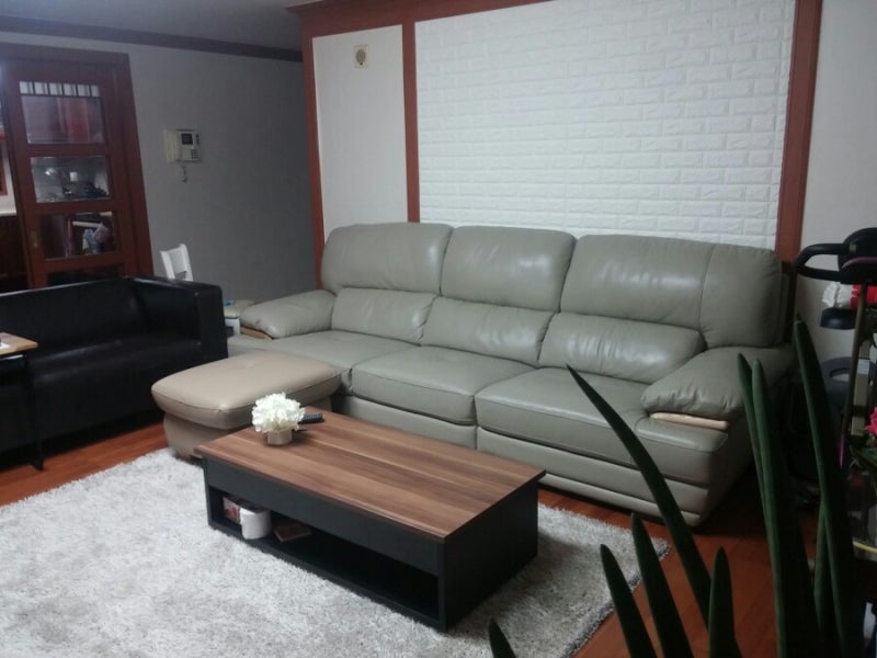 폼블럭 벽돌시트지로 편하게 셀프도배 했어요