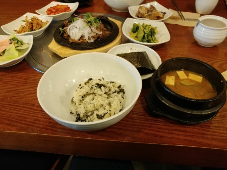  강남역 곤드레쌈밥