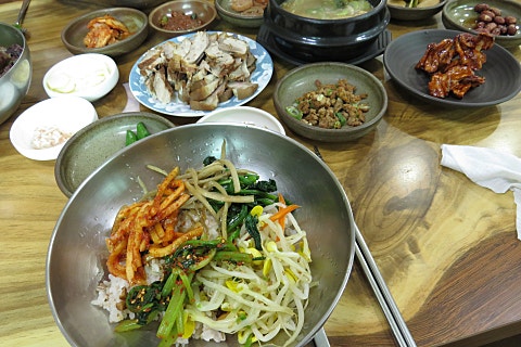 옛날시골보리밥집 이미지