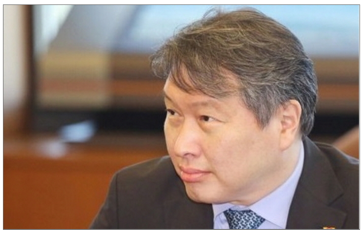 <b>최태원</b>, <b>출국</b>금지 풀리자 일본行…도시바 인수 의지 [중앙뉴스]