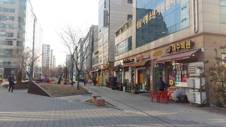  여수동상가,여수동음식점,2000/200만원,여수동로데오거리,여수동상가월세,시청앞상가,