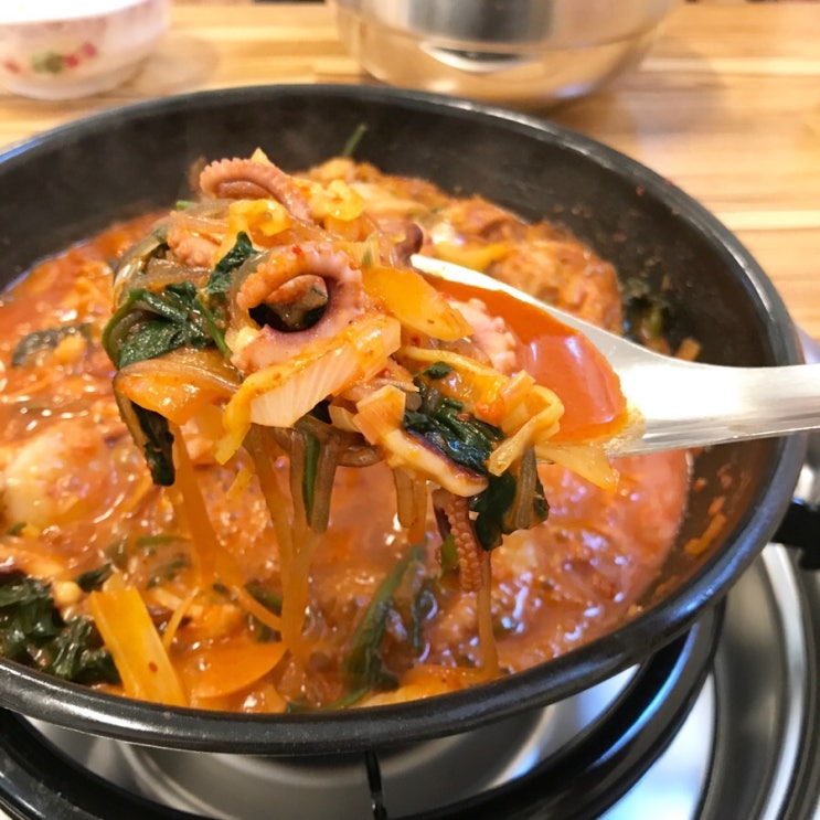 합정역 낙지해물요리가 인상적인 맛의상상 홍대낙지 합정역 낙지해물요리가 인상적인 맛의상상 홍대낙지