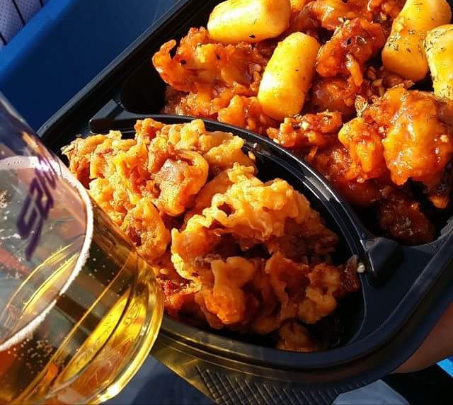  야구장 치맥 먹거리 두산 이겼어요!