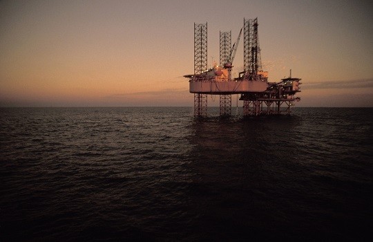 국제유가, 공급과잉 우려에 하락…WTI 1%↓ 국제유가, 공급과잉 우려에 하락…WTI 1%↓
