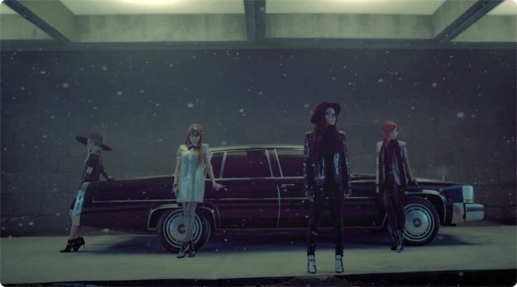 투애니원(2NE1) "그리워해요" - 뮤비듣기/가사