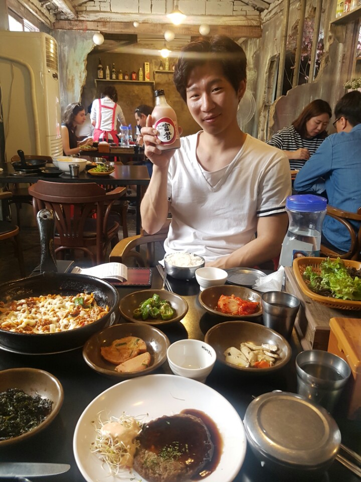 삼청동 맛집 삼청화 돼지불백 드셔보셨나유??