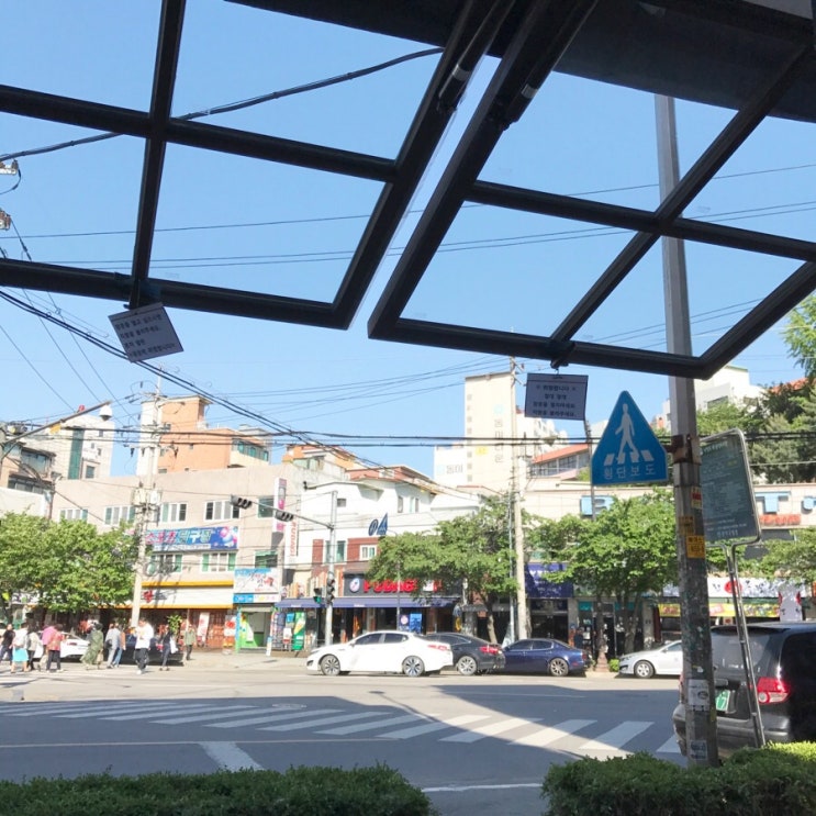 서울대입구 샤로수길 분위기 좋은 카페 엉클비(uncle.b) 서울대입구 샤로수길 분위기 좋은 카페 엉클비(uncle.b)