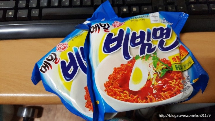  오뚜기 메밀 비빔면 2봉!