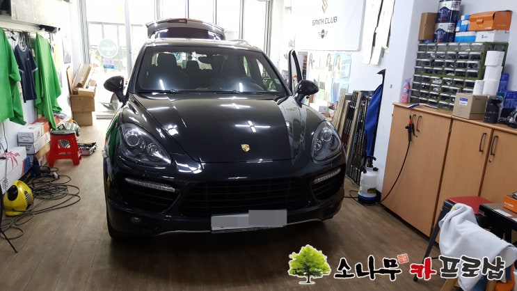  포르쉐 카이엔 뷰게라 701v 장착