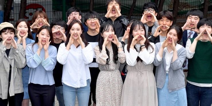 [문재인 대통령에게 바란다] 대학생들 "학업-알바 병행 너무... 
