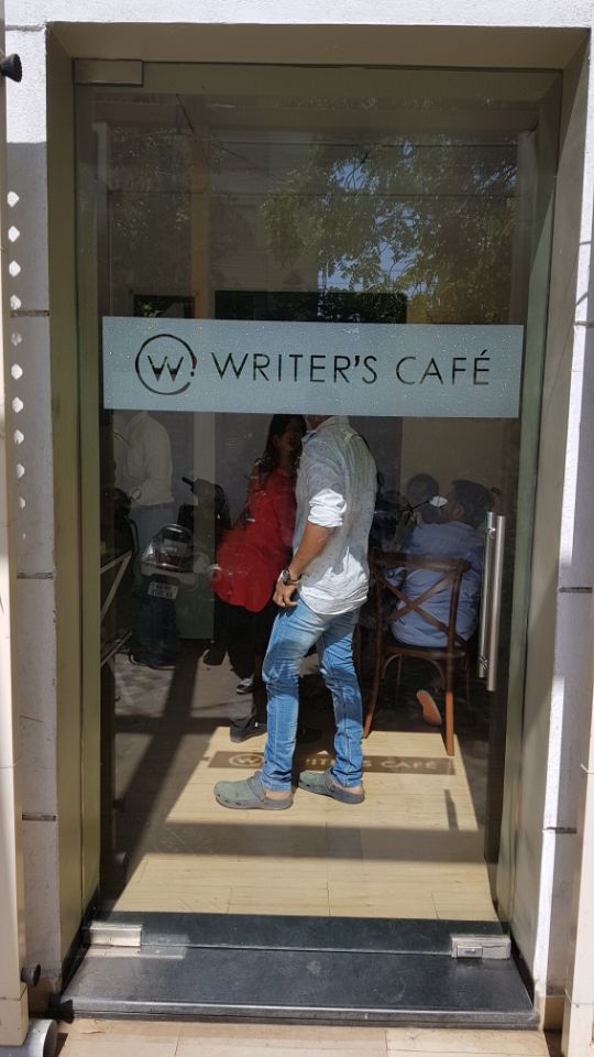  writer's cafe