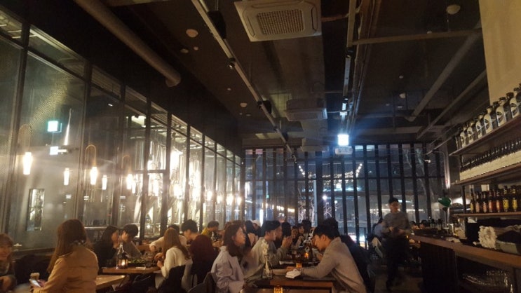  핫 플레이스, 강남역 구스아일랜드 브루하우스