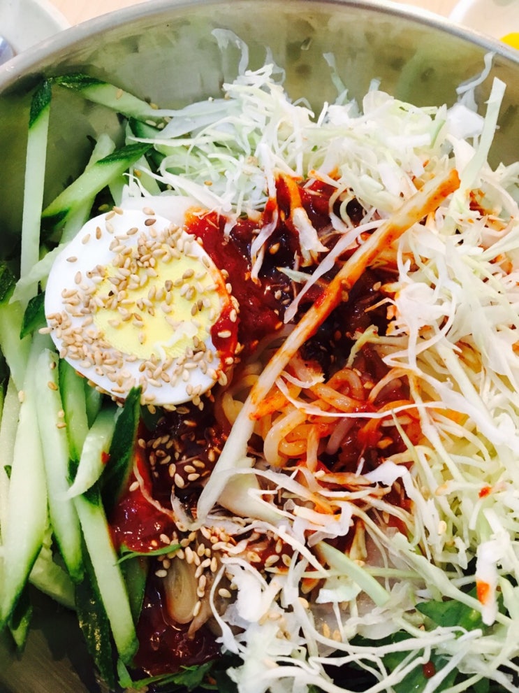  자성당 쫄면.  합정맛집. 비빔쫄면은 여기가 진리!!!