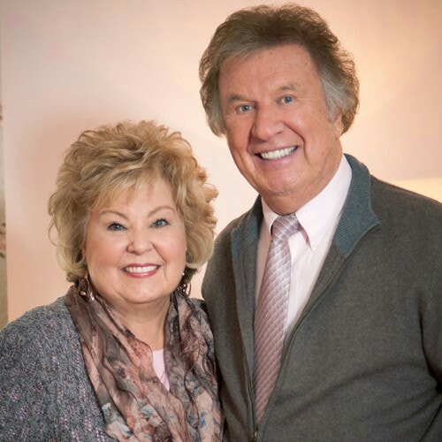 오늘의 음악 - Bill & Gloria Gaither 의 'God On The Mountain' : 네이버 블로그