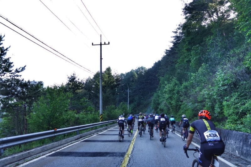 자전거 인터벌 추월