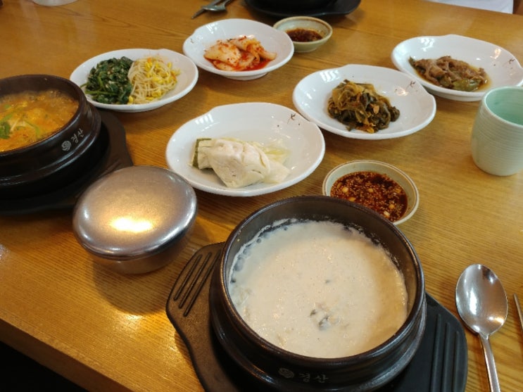  평창동 콩국수 및 콩비지 전문-민속촌