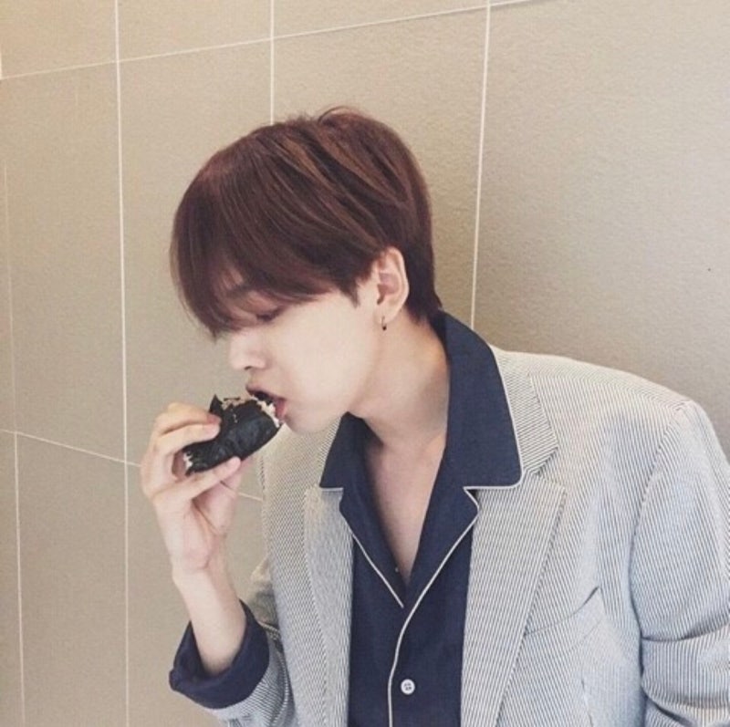 [위너 김진우 사진 모음] YG의 위너 김진우 인스타그램/방송 사진 모음