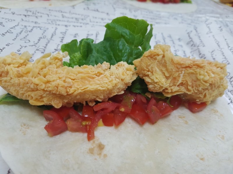kfc트위스터 혹은 맥도날드 스낵랩 만드는방법