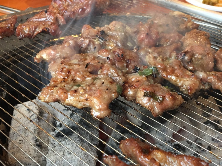  소고기는 본죽사거리 그램그램 ㅋ