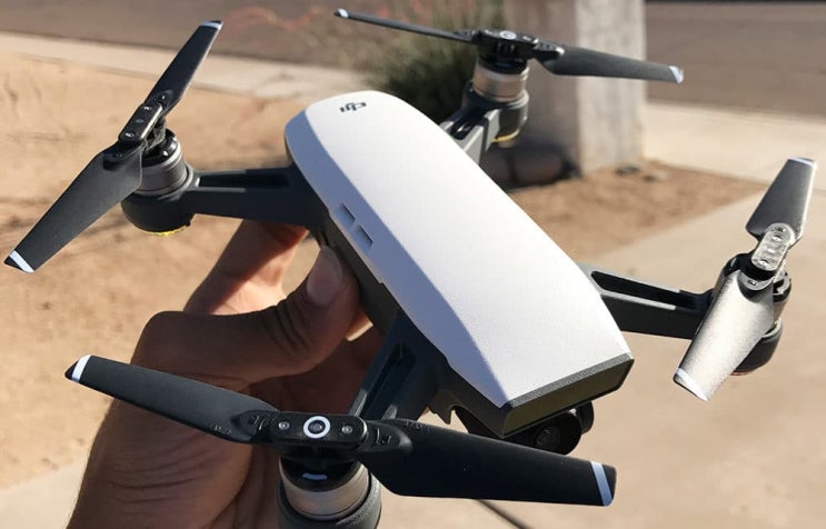 DJI 스파크 (SPARK) 신제품 발표~ 단품 62만원 DJI 스파크 (SPARK) 신제품 발표~ 단품 62만원