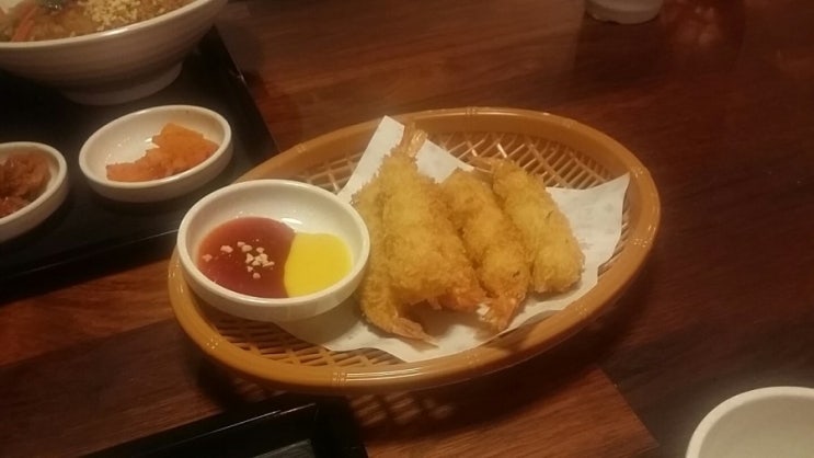  서원대 후문에 새로 생긴 덮밥집 다녀왔어요.