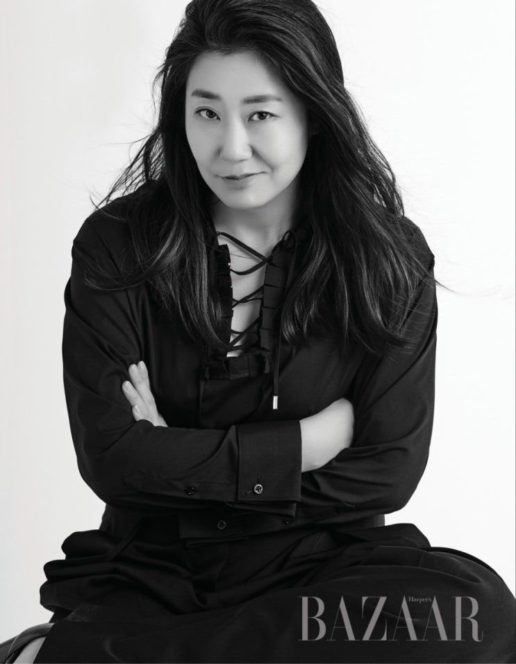 라미란 : BAZAAR : 라미란 헤어 : 라미란 메이크업 : 라미란 화보 : HAIR 동우 수석실장 MAKE UP 명선 실장_순수 이야기점 라미란 : BAZAAR : 라미란 헤어 : 라미란 메이크업 : 라미란 화보 : HAIR 동우 수석실장 MAKE UP 명선 실장_순수 이야기점